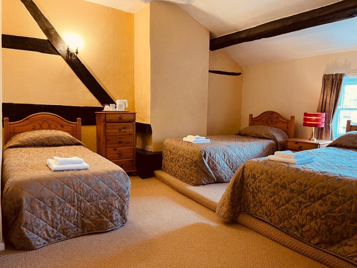Cain Valley Hotel Llanfyllin Exteriör bild